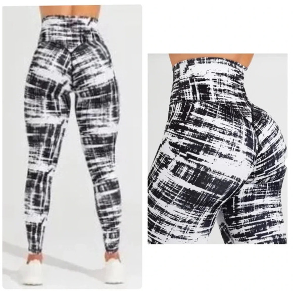 Buffbunny Rebel Leggings in Triggered Black and White Pattern Size XS - Picture 2 of 11